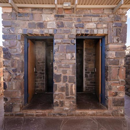 Canyon Roadhouse Campsite Fish River Canyon Bilik gambar